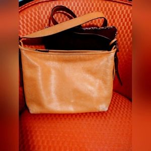 Coach Vintage Ladies Leather Shoulder Bag